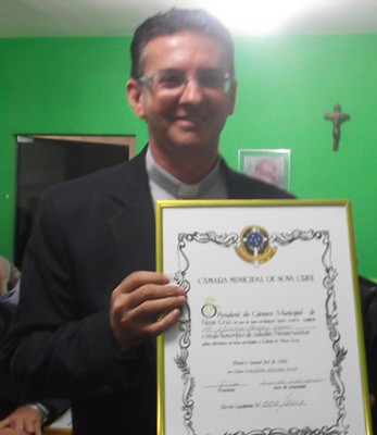 Padre Edilson é cidadão novacruzense