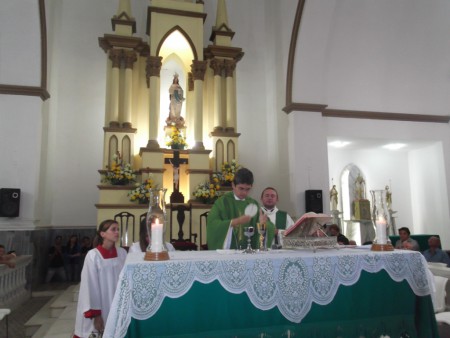 Pároco de Nova Cruz presidiu primeira missa na Igreja Matriz