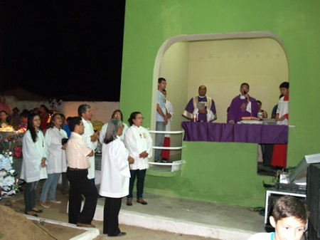 Paróquia divulga horários das missas para o Dia de Finados